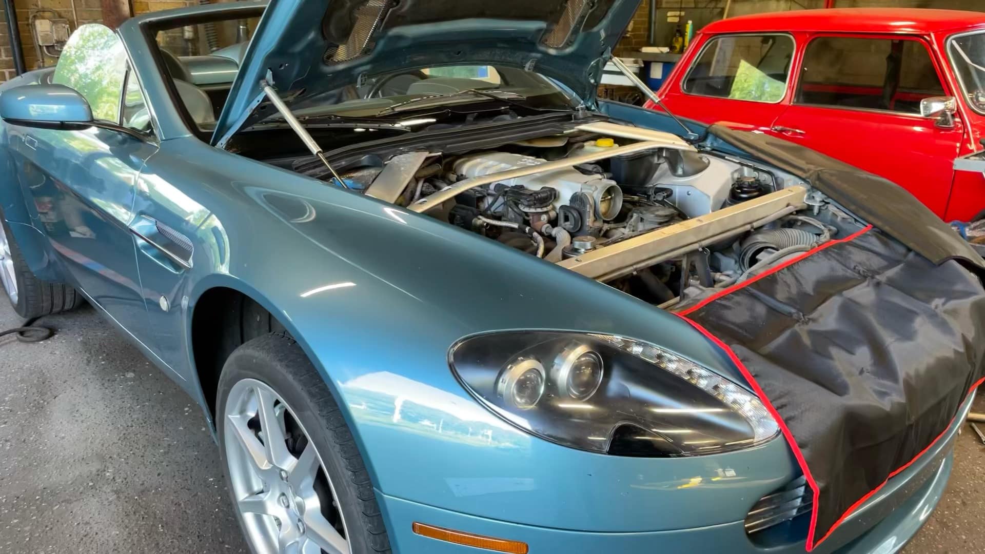 Aston Martin - motor reparation