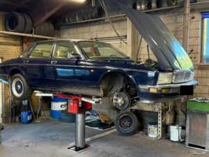 Daimler XJ6 Daimler XJ6